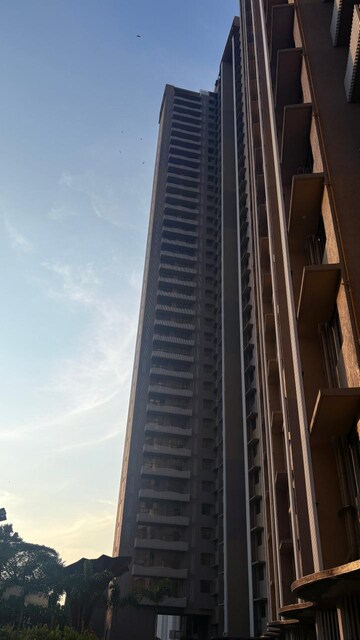 2 BHK Apartment – Exterior View View at Chandak 34 Park Estate, Goregaon West - for Rent