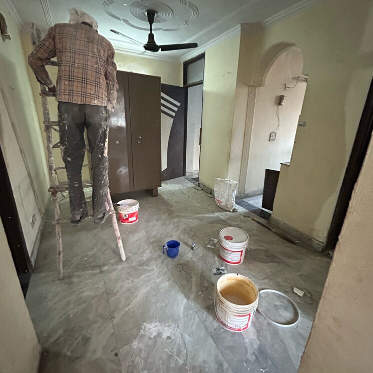 Team Area, kotla mubarakpur 3 Bedroom 900 Sq.Ft. Builder Floor In Kotla Mubarakpur Delhi 9576265