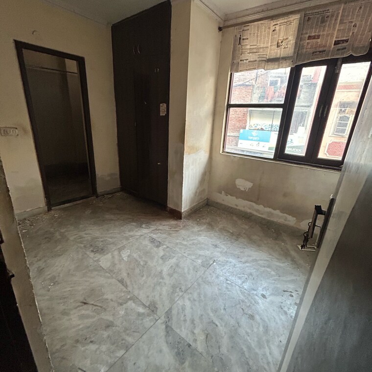 Bedroom, kotla mubarakpur 3 Bedroom 900 Sq.Ft. Builder Floor In Kotla Mubarakpur Delhi 9576265