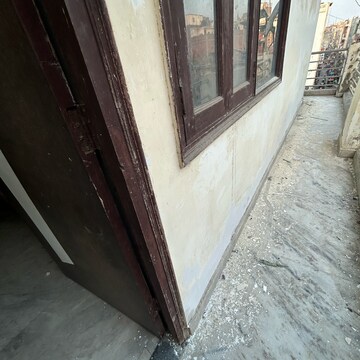 Balcony in 3 BHK Builder Floor at Kotla Mubarakpur – for Rent