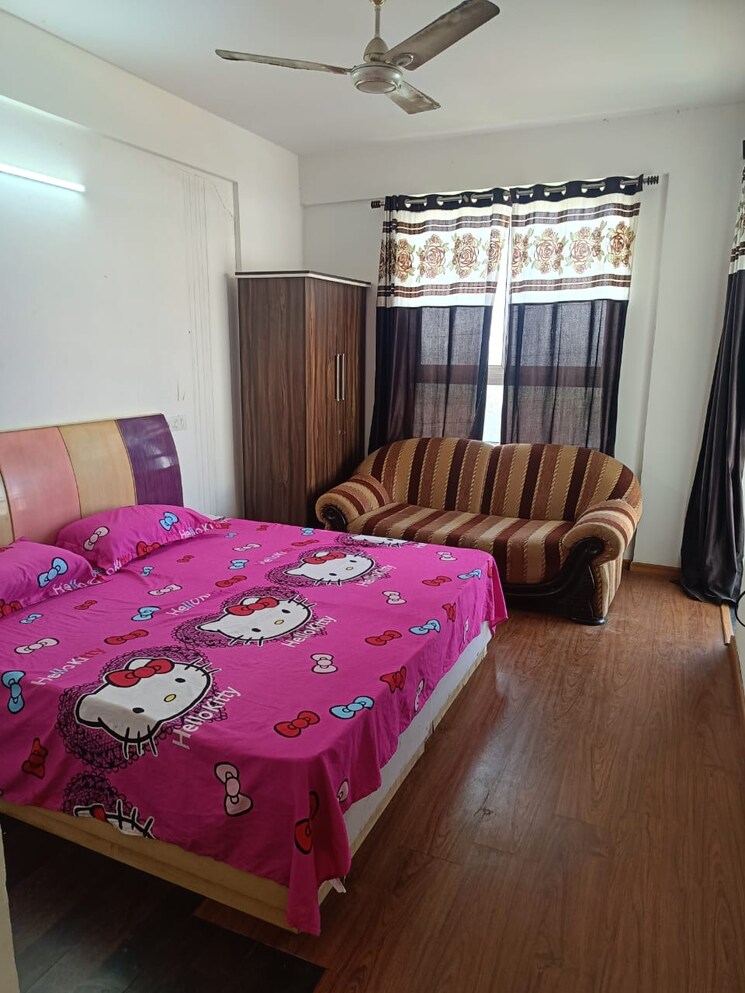 Bedroom, sushma-joynest-zrk 3 Bedroom 1350 Sq.Ft. Apartment In Ghazipur Zirakpur 9576270