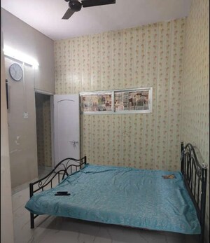 Bedroom in 1 BHK Villa at Charbagh – for Rent