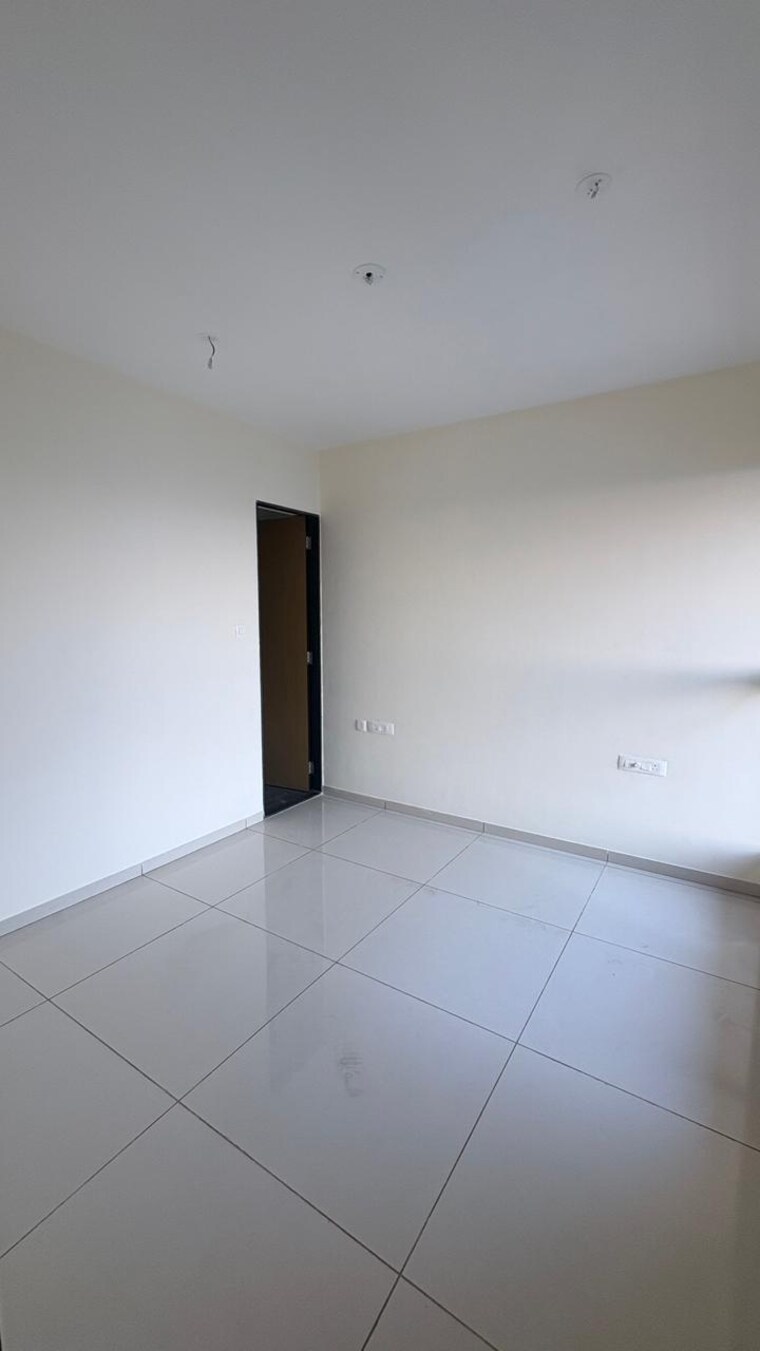 Room, nahars-chandanbala 2 Bedroom 740 Sq.Ft. Apartment In Mulund West Mumbai 9576271