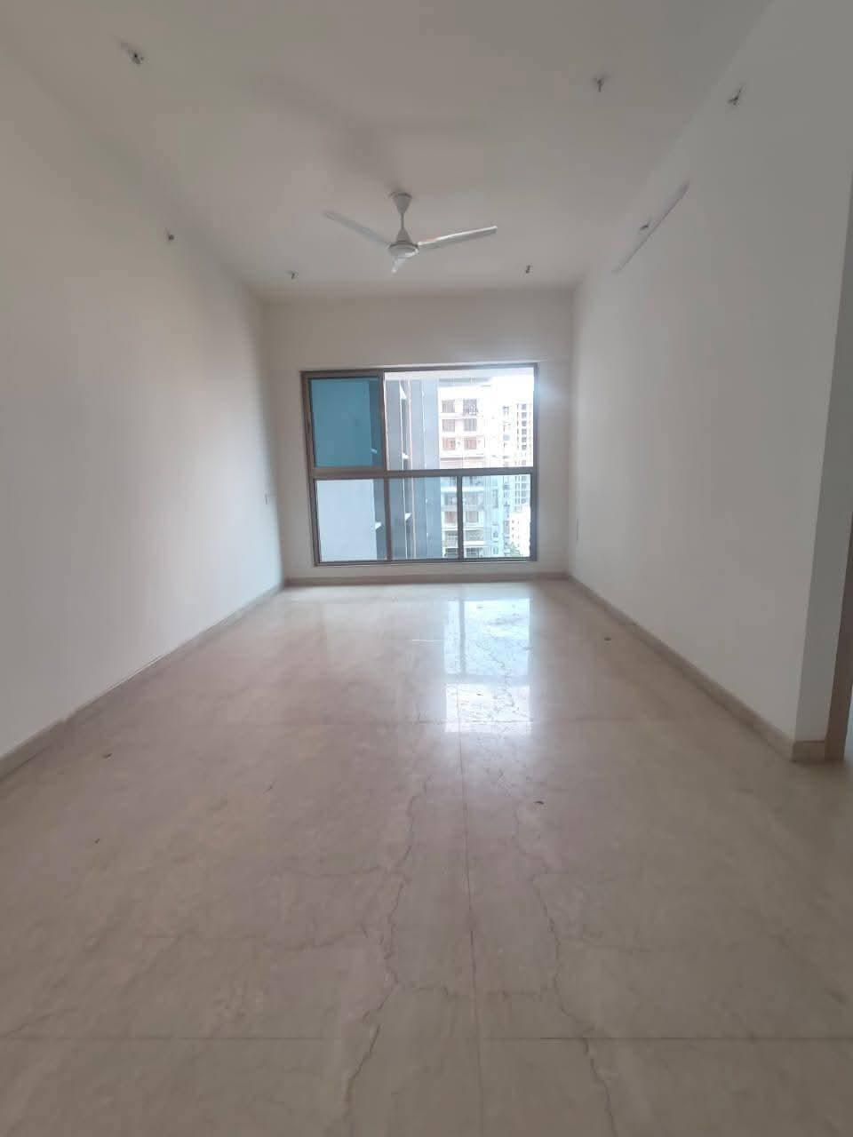 2 BHK Apartment For Rent in Raj Infinia