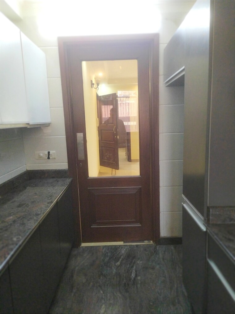 Kitchen, kalkaji 3 Bedroom 2000 Sq.Ft. Builder Floor In Kalkaji Delhi 9576310