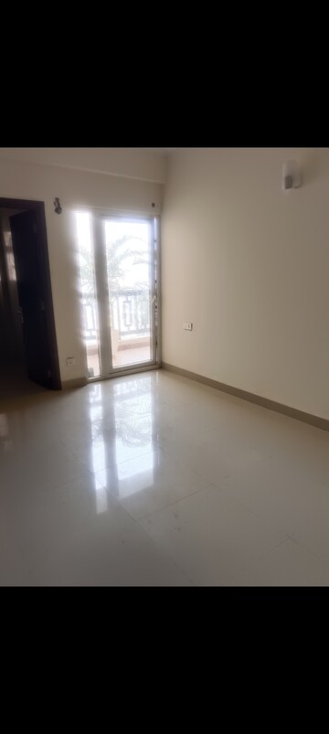 Room in 2 BHK Apartment at Forever Prabhat Heights, Dundahera – for Sale