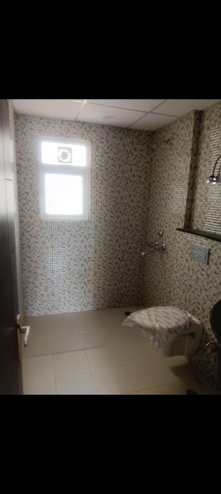 Bathroom, forever-prabhat-heights 2 Bedroom 1800 Sq.Ft. Apartment In Dundahera Ghaziabad 9576320