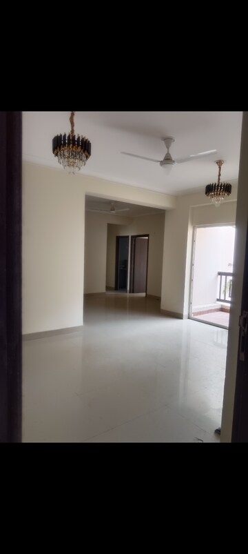 Room in 2 BHK Apartment at Forever Prabhat Heights, Dundahera – for Sale