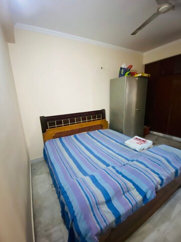  Pg For Rent in Vineet Khand