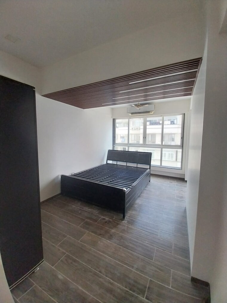 Room, shree-siddhivinayak-towers 3 Bedroom 1800 Sq.Ft. Apartment In Kandivali West Mumbai 9576383