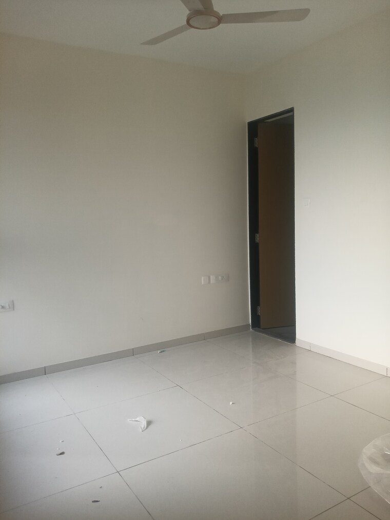 Room, chandak-stella 1 Bedroom 450 Sq.Ft. Apartment In Goregaon West Mumbai 9576393