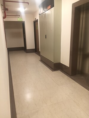 Room in 2 BHK Apartment at Chandak Stella, Goregaon West – for Rent