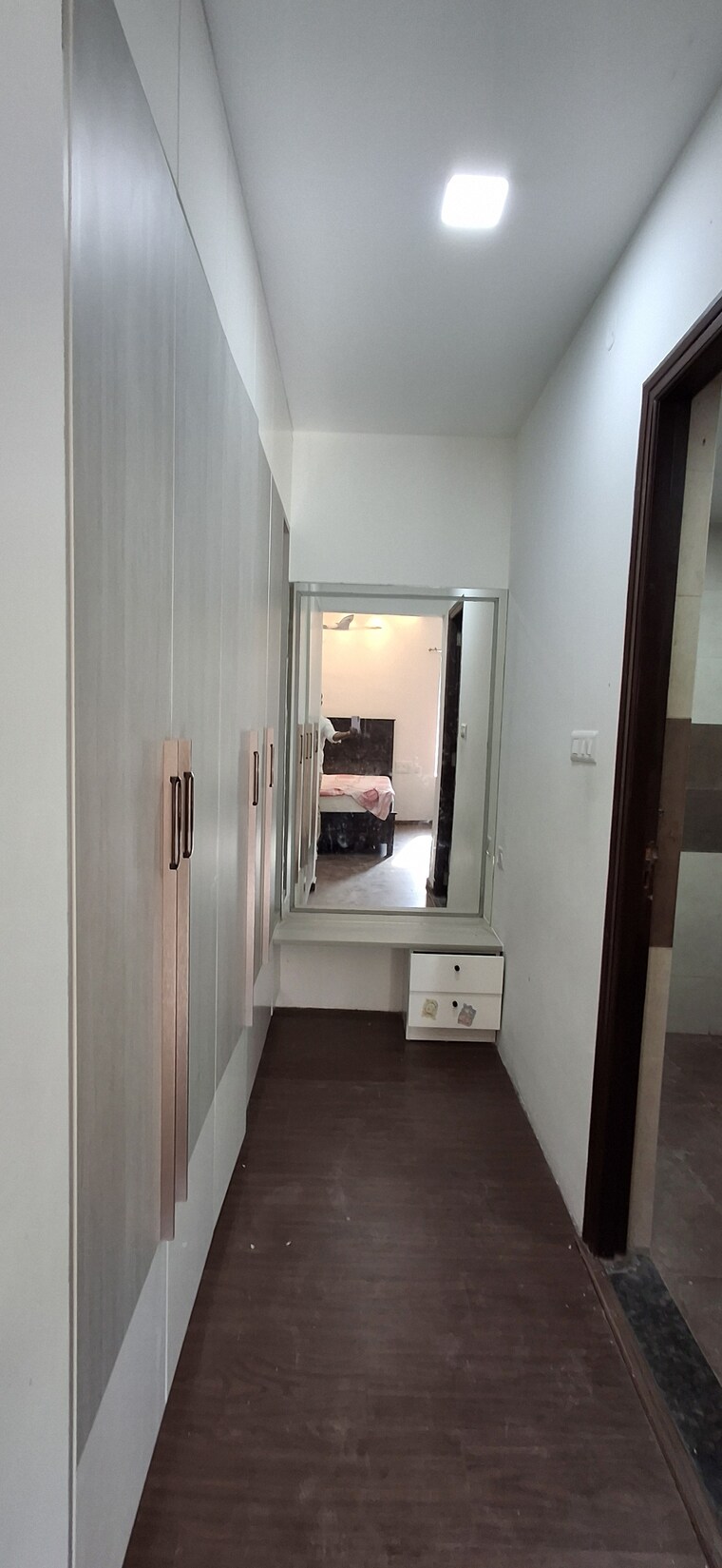 Room, radhey-sancia 4 Bedroom 3333 Sq.Ft. Villa In Tellapur Hyderabad 9576450