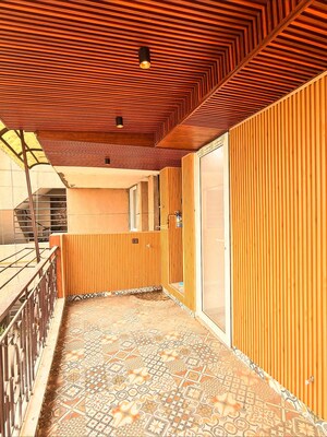 Bedroom in 1 BHK Builder Floor at Sector 21 – for Rent