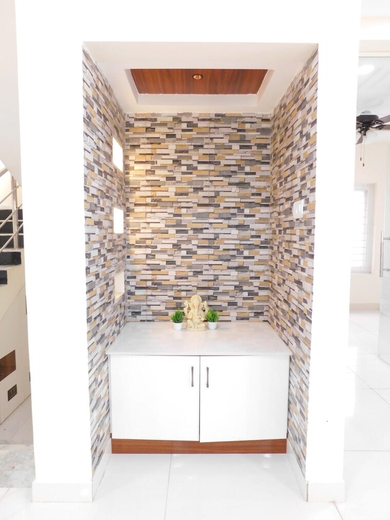 Bathroom, poulomi-indus-crest 5 Bedroom 3150 Sq.Ft. Villa In Tellapur Hyderabad 9576456