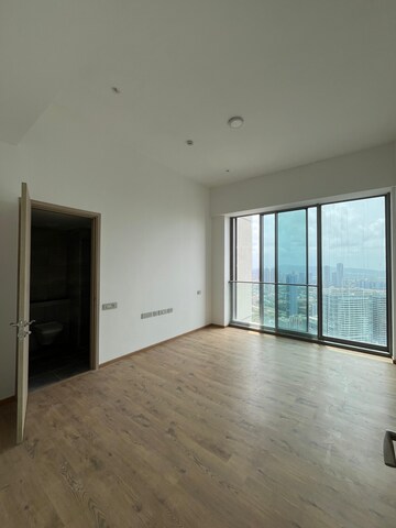 4 BHK Apartment For Rent in Rustomjee Crown, Prabhadevi