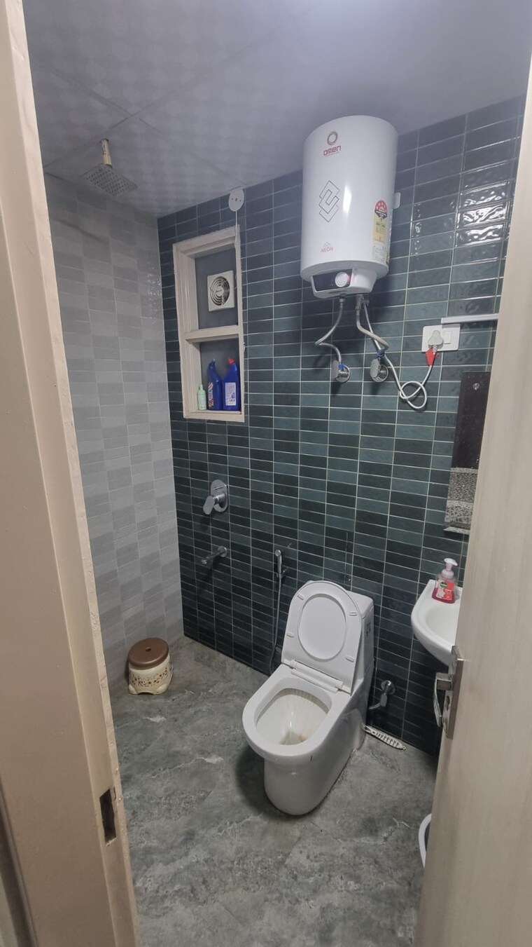 Bathroom, rof-ananda 3 Bedroom 735 Sq.Ft. Apartment In Sector 95 Gurgaon 9576472