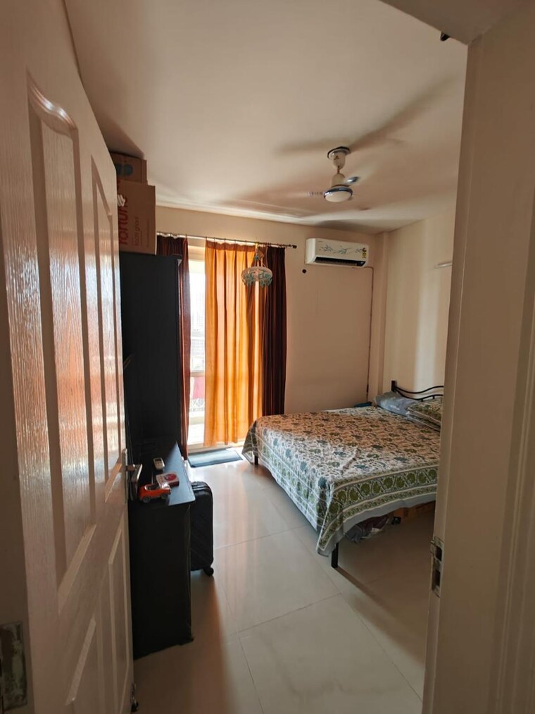 Bedroom, bptp-park-prime 2.5 Bedroom 1445 Sq.Ft. Apartment In Sector 66 Gurgaon 9576478