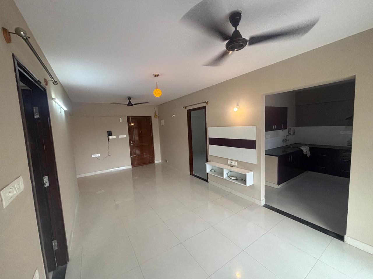 2 BHK Apartment For Rent in Sohan Fortune