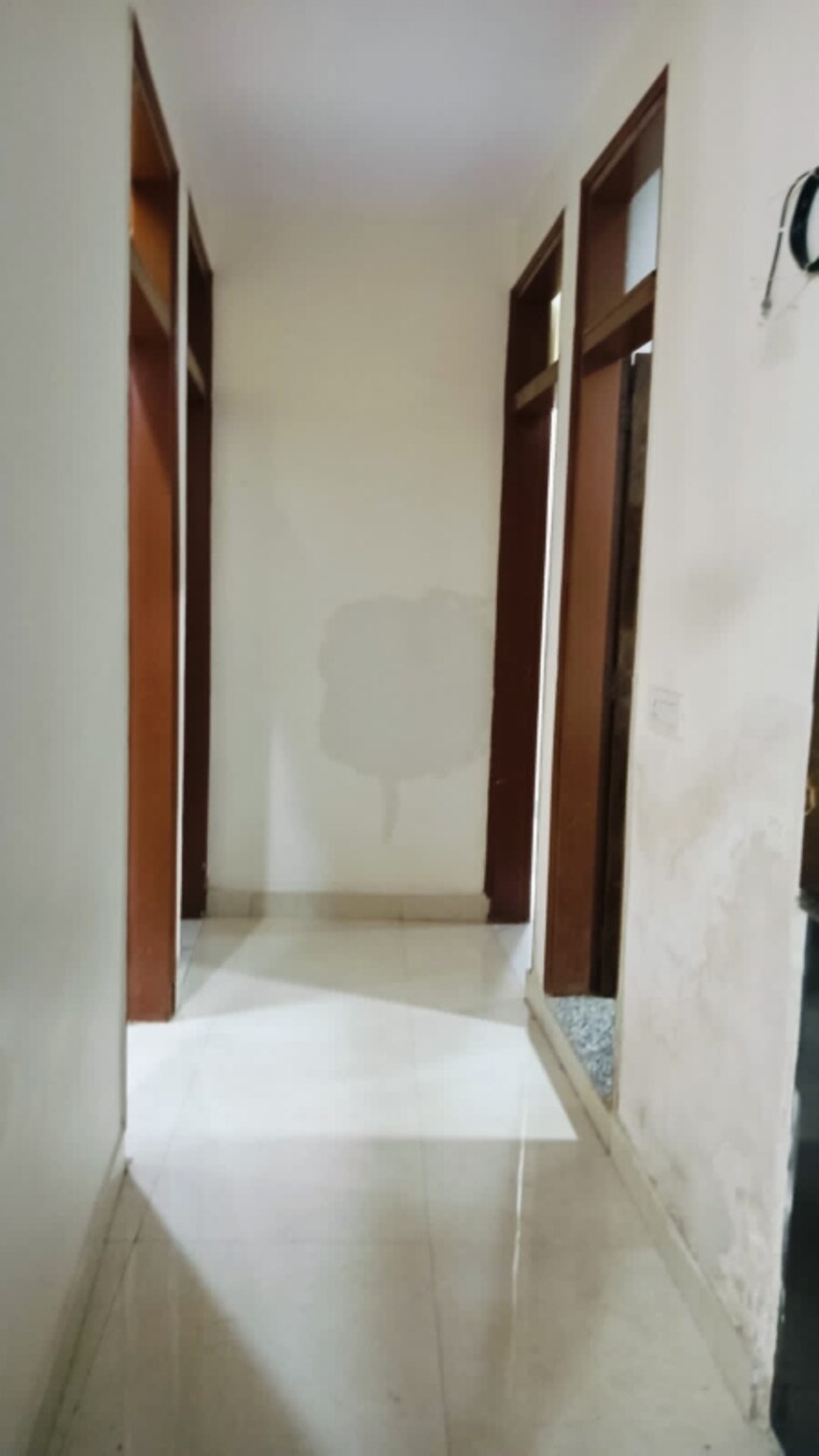 undefined, dwarka mor 3 Bedroom 810 Sq.Ft. Builder Floor In Dwarka Mor Delhi 9576526