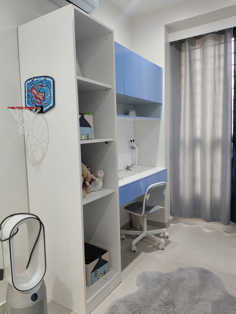 Team Area, transcon-triumph-tower 3 Bedroom 1336 Sq.Ft. Apartment In Andheri West Mumbai 9576540