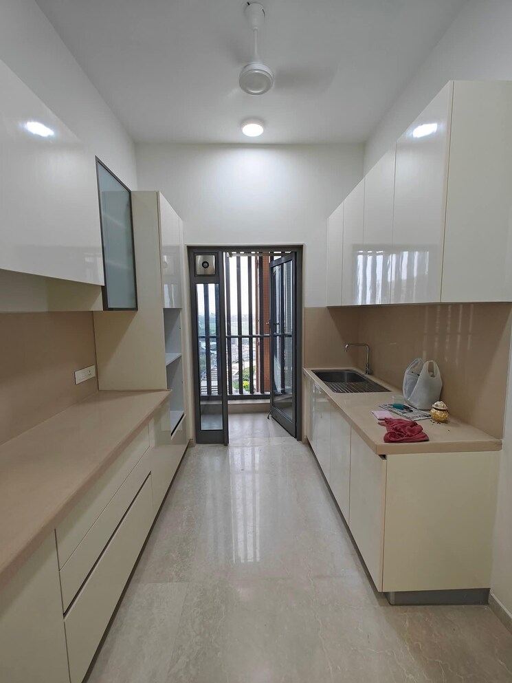 Living Room, rustomjee-crown 4 Bedroom 2340 Sq.Ft. Apartment In Prabhadevi Mumbai 9576539