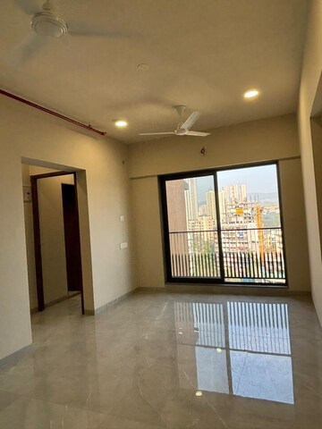 Room in 1 BHK Apartment at Shri Krishna Niwas, Malad East – for Rent
