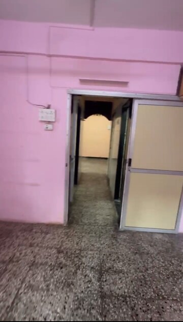 Room in 1 BHK Apartment at Meghdoot Apartment Malad, Malad East – for Rent