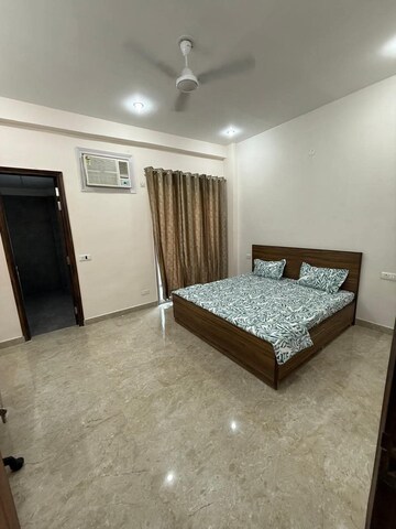 Living Room in 2 BHK Builder Floor at Sector 23 – for Rent