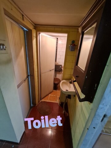 Team Area in 1 BHK Apartment at Veena Nagar CHS Malad, Malad West – for Rent