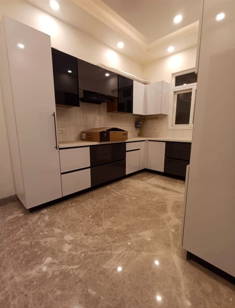 Kitchen, kalkaji 3 Bedroom 2000 Sq.Ft. Builder Floor In Kalkaji Delhi 9576613