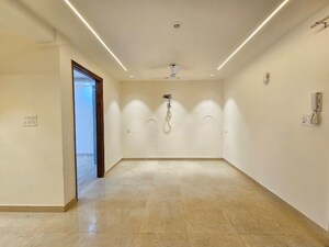 2 BHK Apartment For Rent in Aman Luxury Apartments, Sahastradhara Road