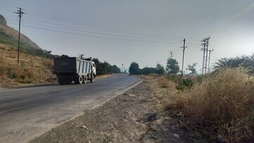  Plot For Sale in Peth Road