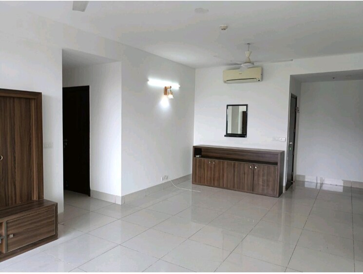 Room, m3m-escala 2.5 Bedroom 1640 Sq.Ft. Apartment In Sector 70a Gurgaon 9576656
