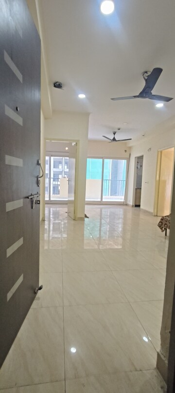 2 BHK Apartment For Sale in Gaur City 2 - 14th Avenue, Sector 16c Greater Noida