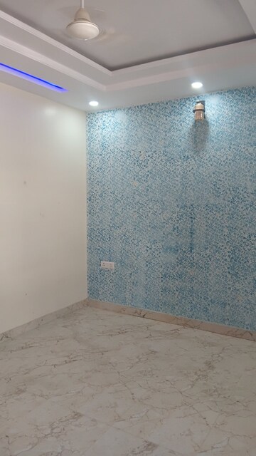 Room in 3 BHK Villa at Ananda Villas, Mansarovar – for Rent