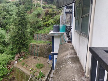 6+ BHK Independent House – Exterior View View at Tara Devi - for Sale