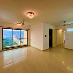 2.5 BHK Apartment For Rent in Kalpataru Aura, Kurla West