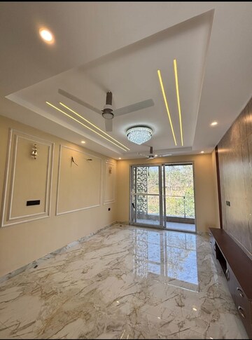 Living Room in 4 BHK Independent House at Sahastradhara Road – for Rent