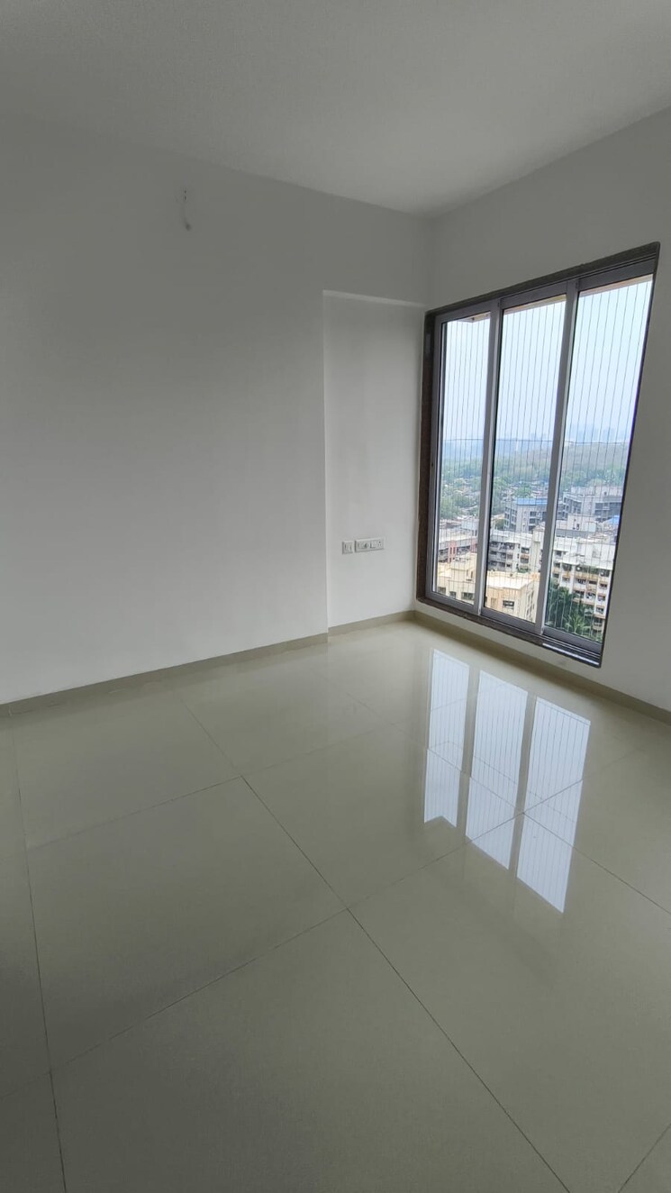 Room, avant-hillway 1 Bedroom 365 Sq.Ft. Apartment In Goregaon East Mumbai 9573501