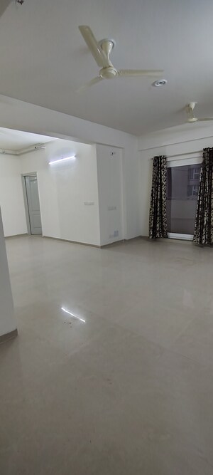 3 BHK Apartment For Rent in Shri Radha Sky Park, Sector 16b Greater Noida