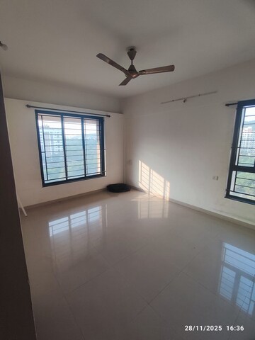 Room in 2 BHK Apartment at Shree Bal Kapil Aasmant, Pashan – for Rent