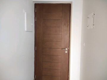 Furnished Amenities in 2 BHK Apartment at Hero Homes Gurgaon, Sector 104 – for Sale