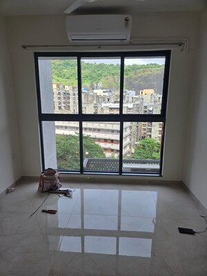 Master Bedroom in 1 BHK Apartment at Chandak 34 Park Estate, Goregaon West – for Rent