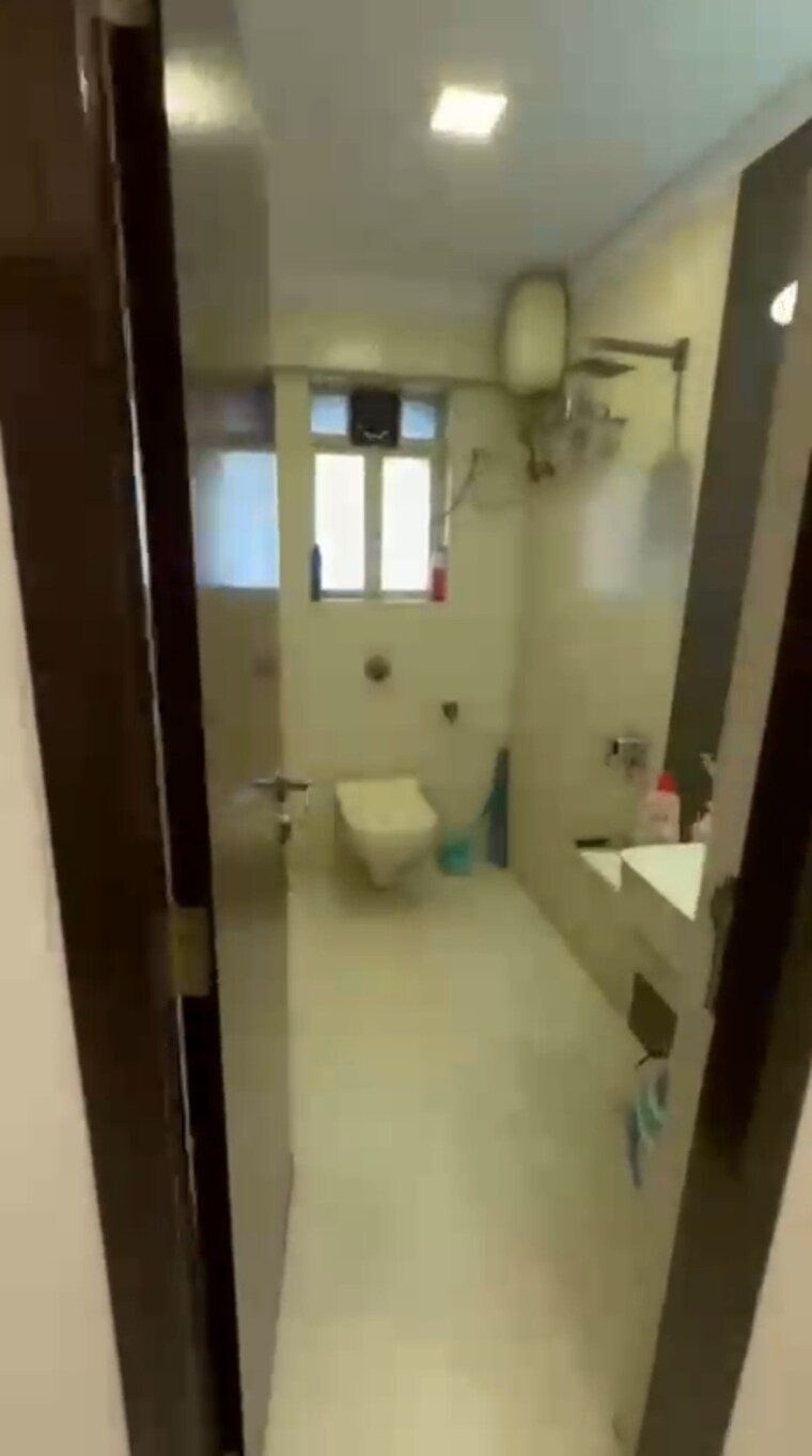 Bathroom, dheeraj-gaurav-heights 3 Bedroom 1630 Sq.Ft. Apartment In Jogeshwari West Mumbai 9576759