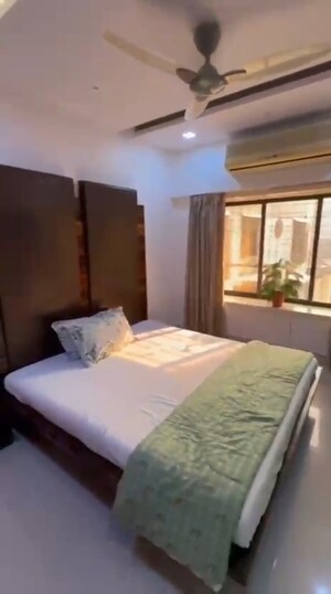 Bedroom in 3 BHK Apartment at Dheeraj Gaurav Heights, Jogeshwari West – for Rent