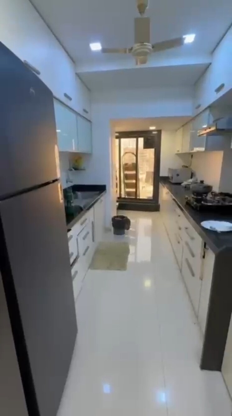 Kitchen, dheeraj-gaurav-heights 3 Bedroom 1630 Sq.Ft. Apartment In Jogeshwari West Mumbai 9576759