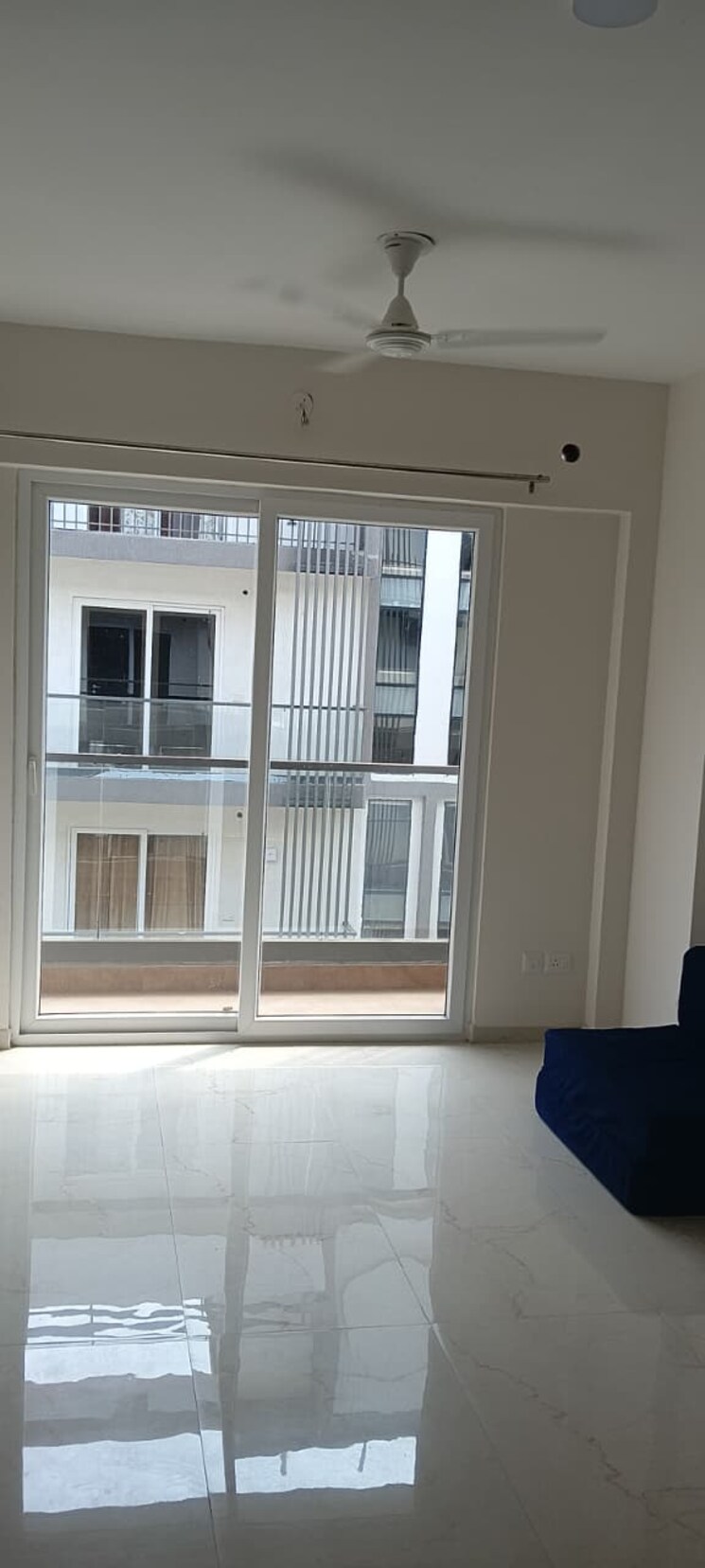 Room, smart-world-gems 2.5 Bedroom 1195 Sq.Ft. Builder Floor In Sector 89 Gurgaon 9576769