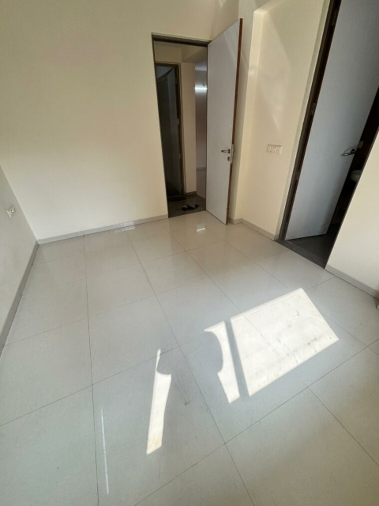 Bathroom, vaishnodevi circle 2 Bedroom 1075 Sq.Ft. Apartment In Vaishnodevi Circle Ahmedabad 9576774