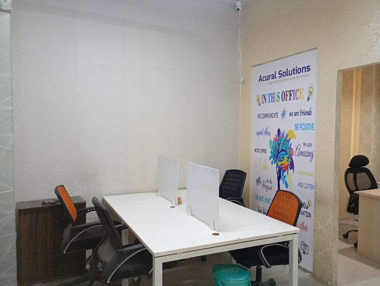 Team Area, sector 63 Commercial Office Space 650 Sq.Ft. In Sector 63 Noida 9576784